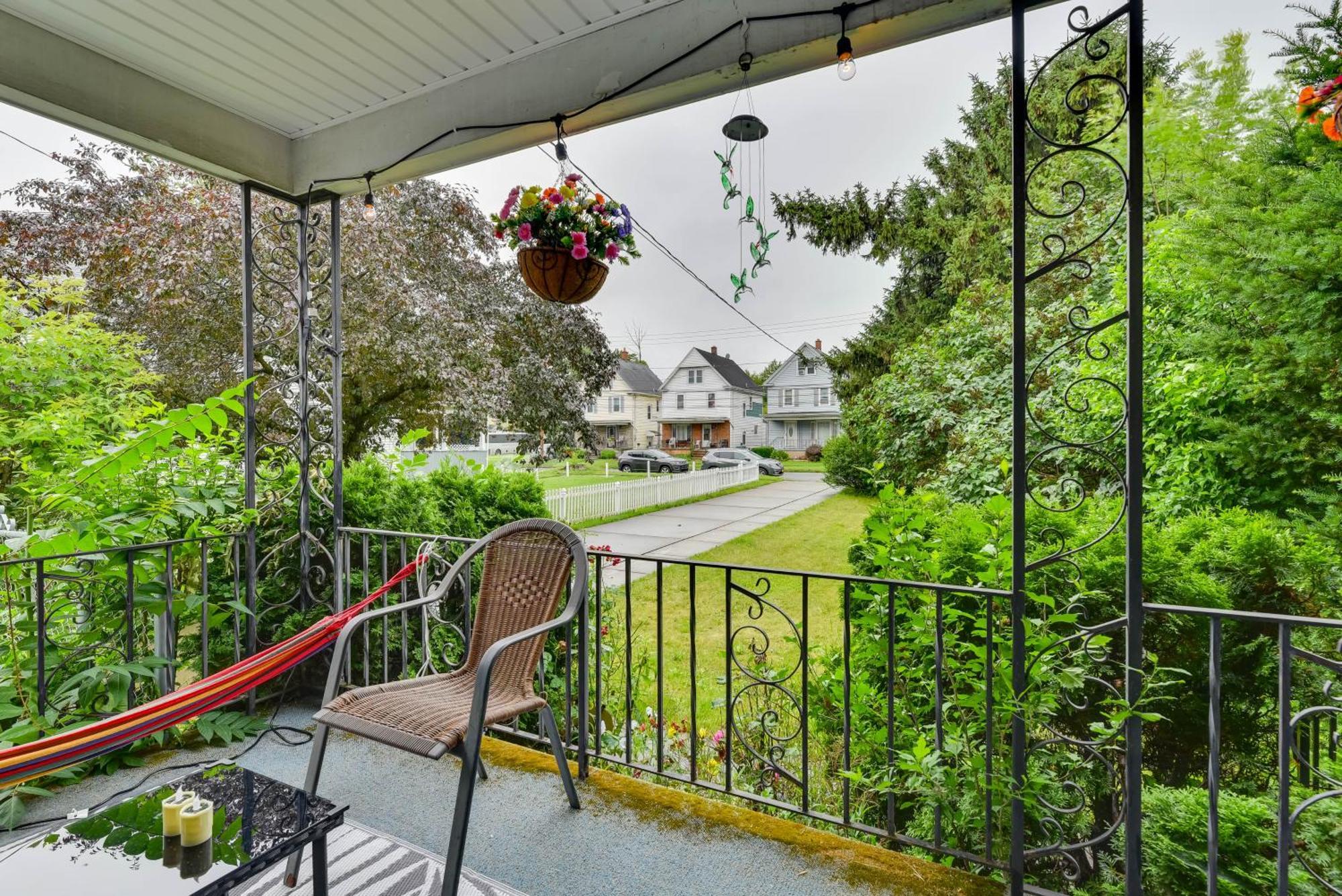 Themed New York Home About 2 Mi To Niagara Falls! Exterior photo